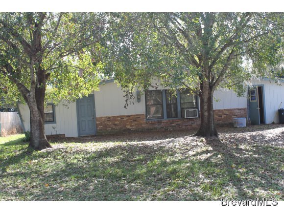 2815 Sunset Melbourne, FL 32904 - Photo 1 of 4 Primary Photo