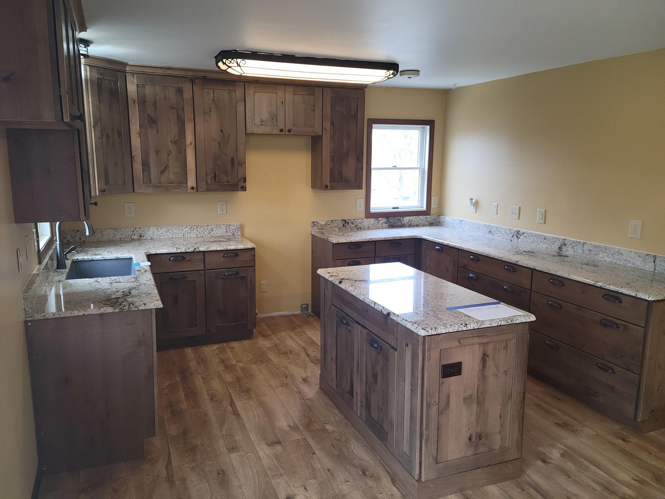 1545 1st Avenue Howell, MI 48843 - Photo 4 of 15 1000027273