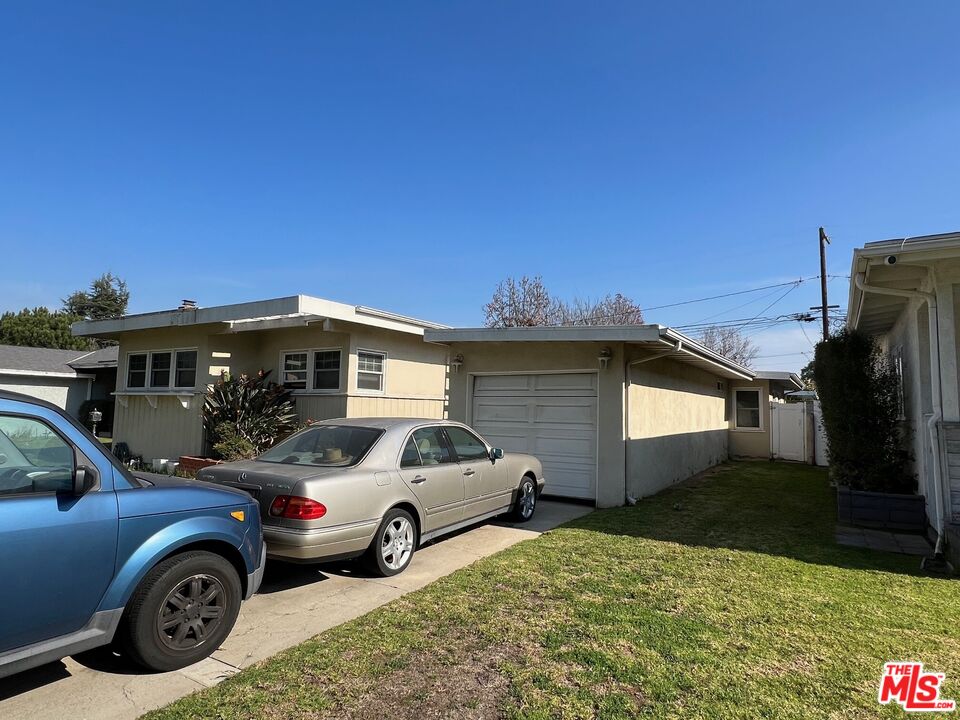 3518 Faust Avenue Long Beach, CA 90808 - Photo 4 of 5