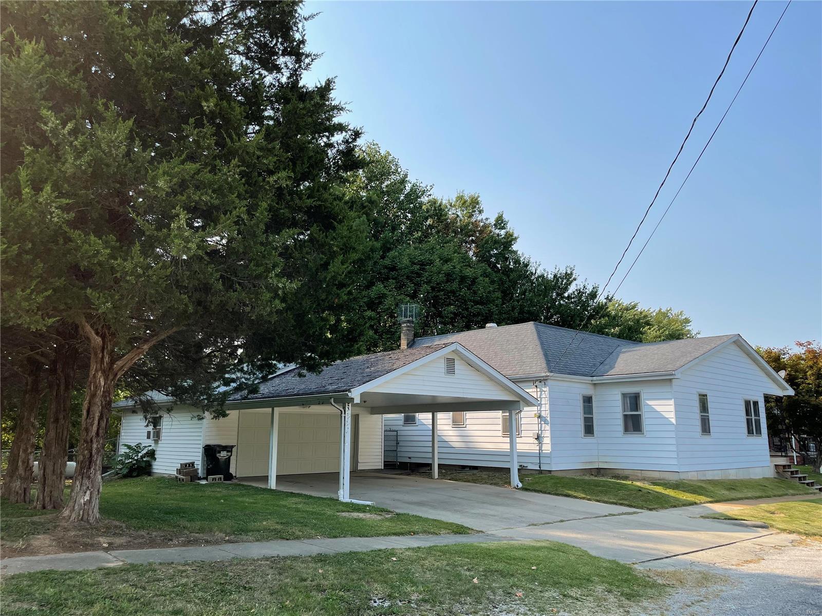 2121 Jackson Street Prairie du Rocher, IL 62277 - Photo 1 of 14