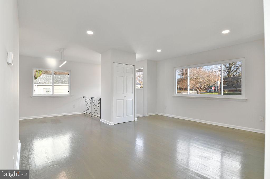 8308 26th Place Adelphi, MD 20783 - Photo 16 of 36