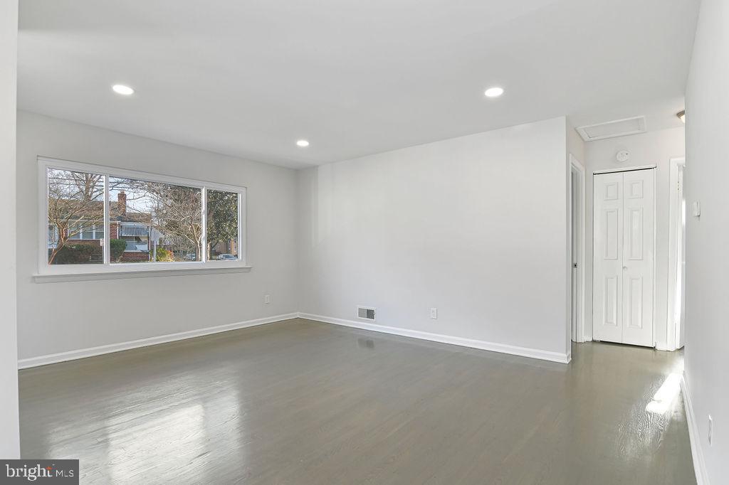 8308 26th Place Adelphi, MD 20783 - Photo 30 of 36