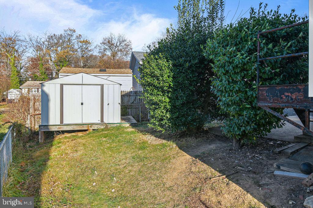 8308 26th Place Adelphi, MD 20783 - Photo 34 of 36