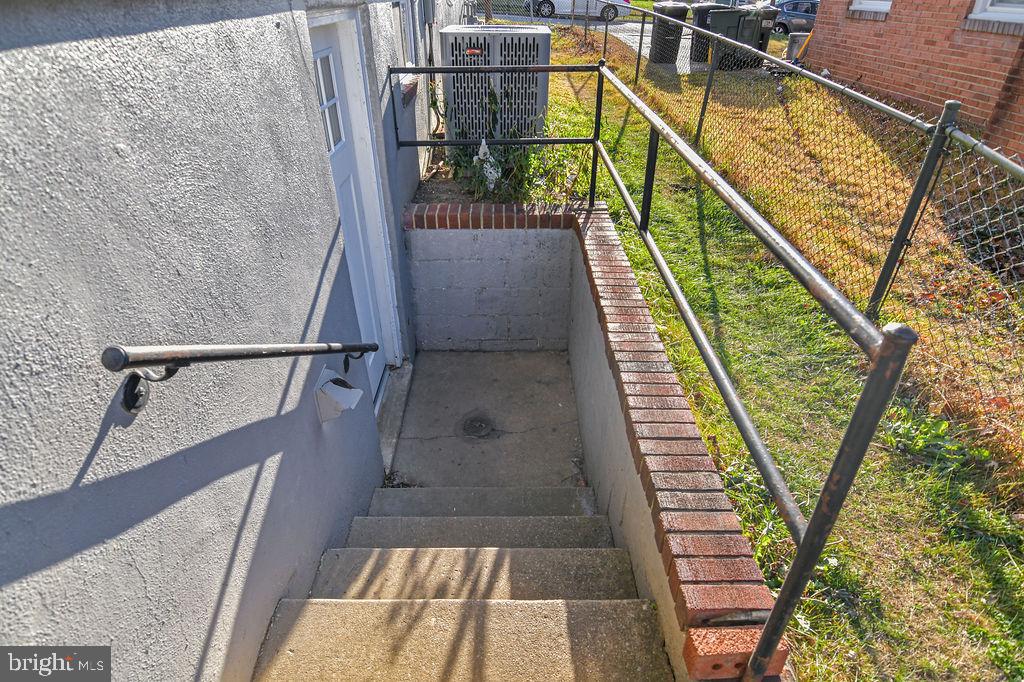 8308 26th Place Adelphi, MD 20783 - Photo 35 of 36