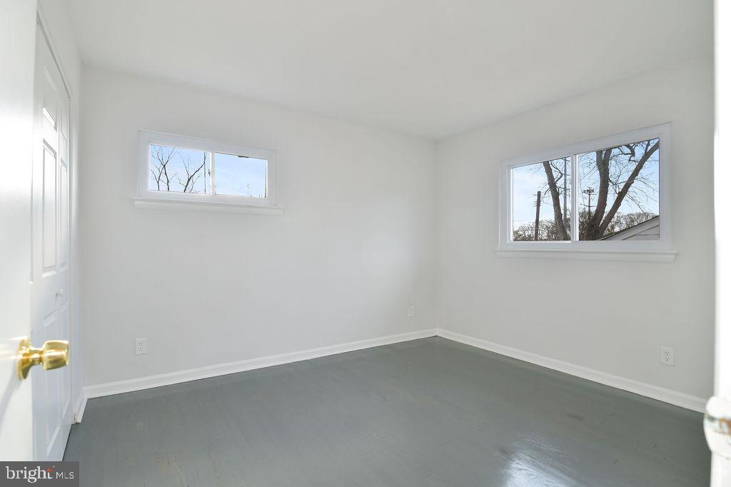 8308 26th Place Adelphi, MD 20783 - Photo 7 of 36