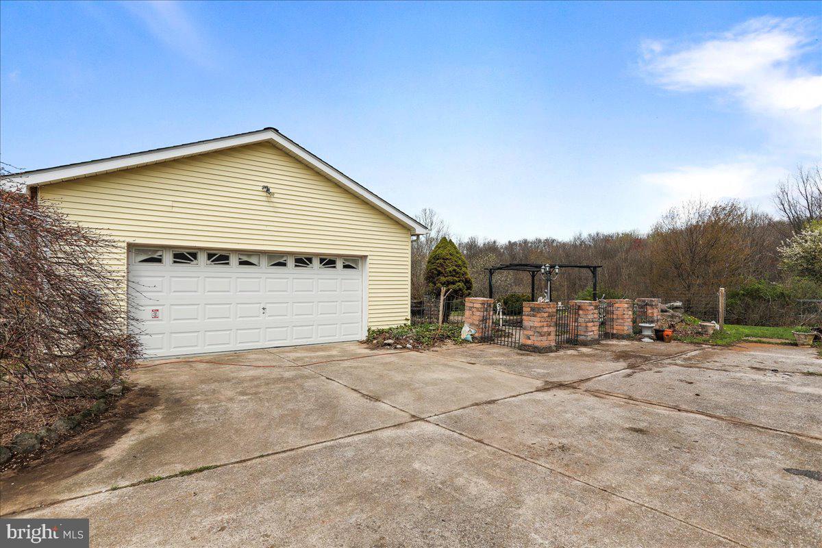 4045 North Stone Road Taneytown, MD 21787 - Photo 36 of 45 a view of a house with backyard