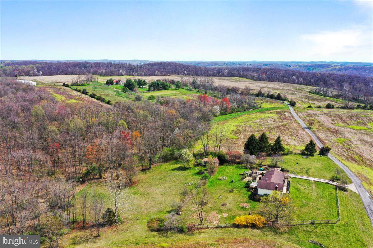 4045 North Stone Road Taneytown, MD 21787 - Photo 45 of 45 a view of a city