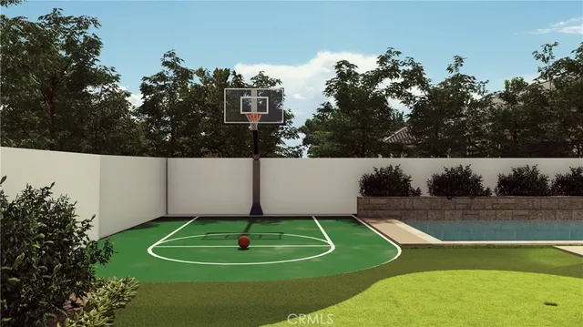 a view of a golf course