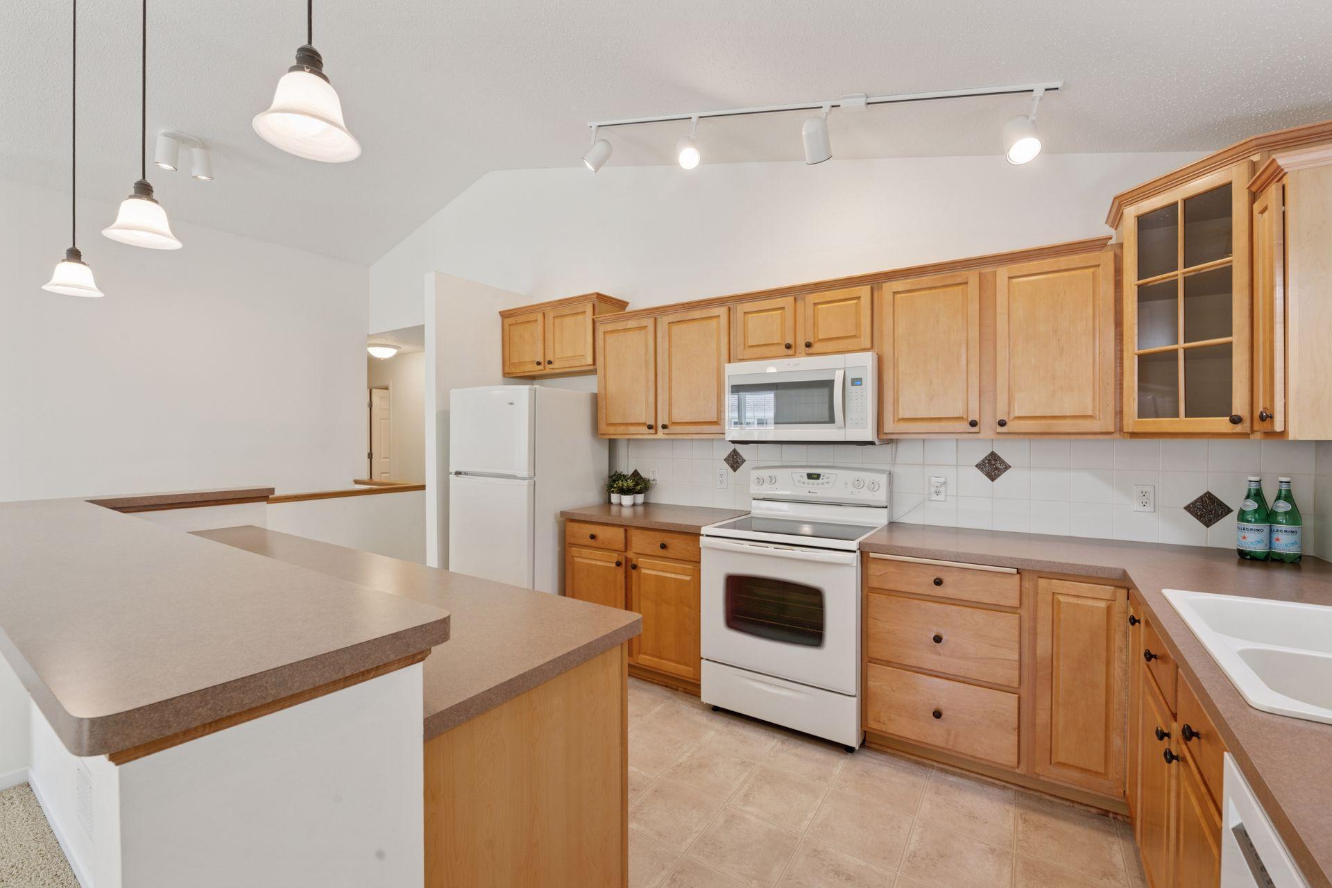 574 Marsh Drive Delano, MN 55328 - Photo 4 of 25