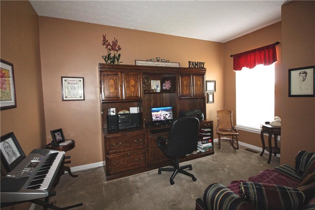 650 Georgetown Road Greenwood, IN 46142 - Photo 2 of 12 Gallery Image 2