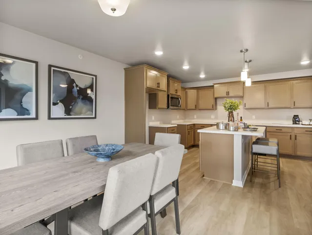 $379,900 | 1601 Wildlife Drive, Unit 1, Kewaskum, WI 53040