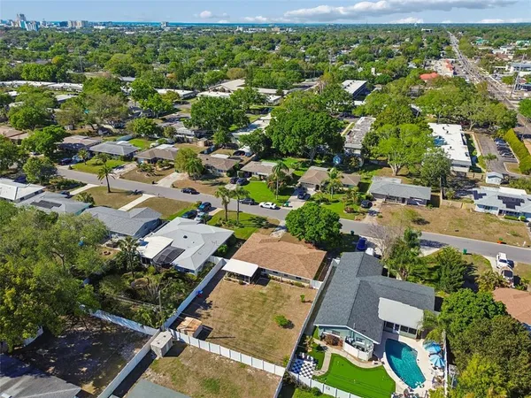 $385,000 | 1461 Satsuma Street, Clearwater, FL 33756
