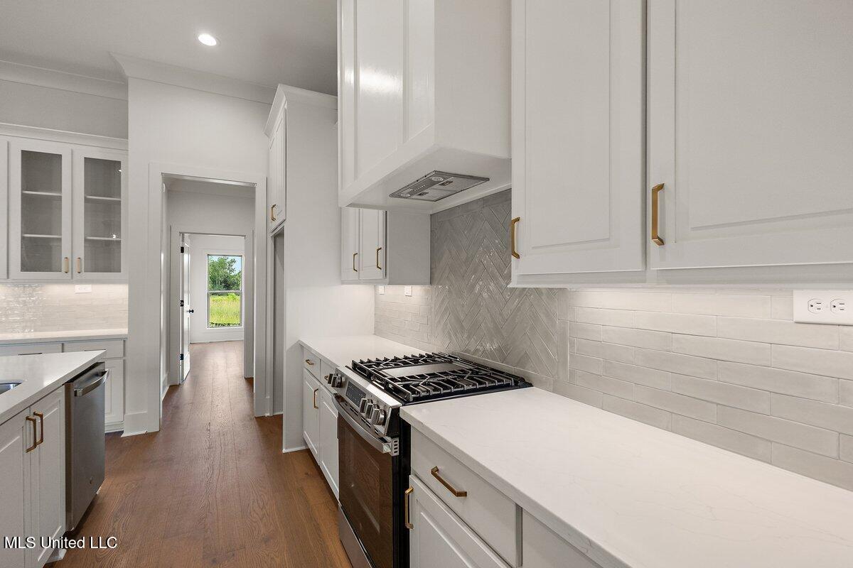 212 Azure Drive Canton, MS 39046 - Photo 15 of 50 3HTP2108