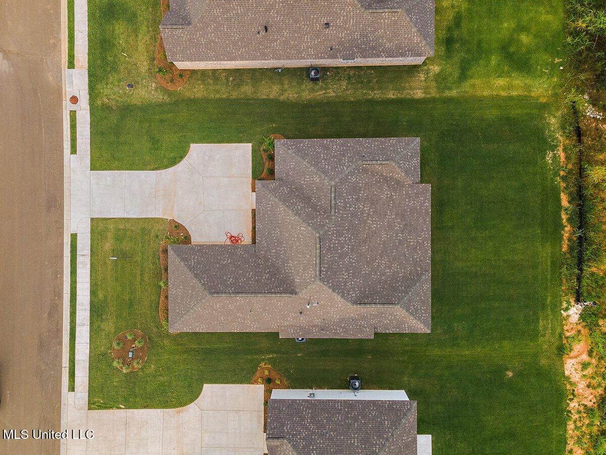 212 Azure Drive Canton, MS 39046 - Photo 41 of 50 DJI_0584