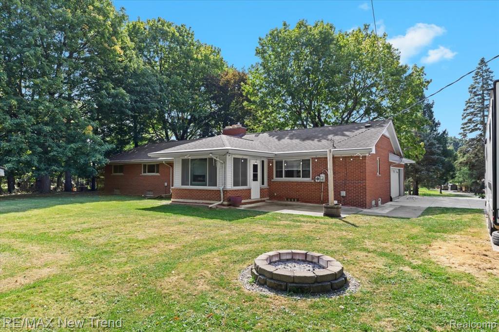 33266 Raphael Road Farmington Hills, MI 48336 - Photo 33 of 36
