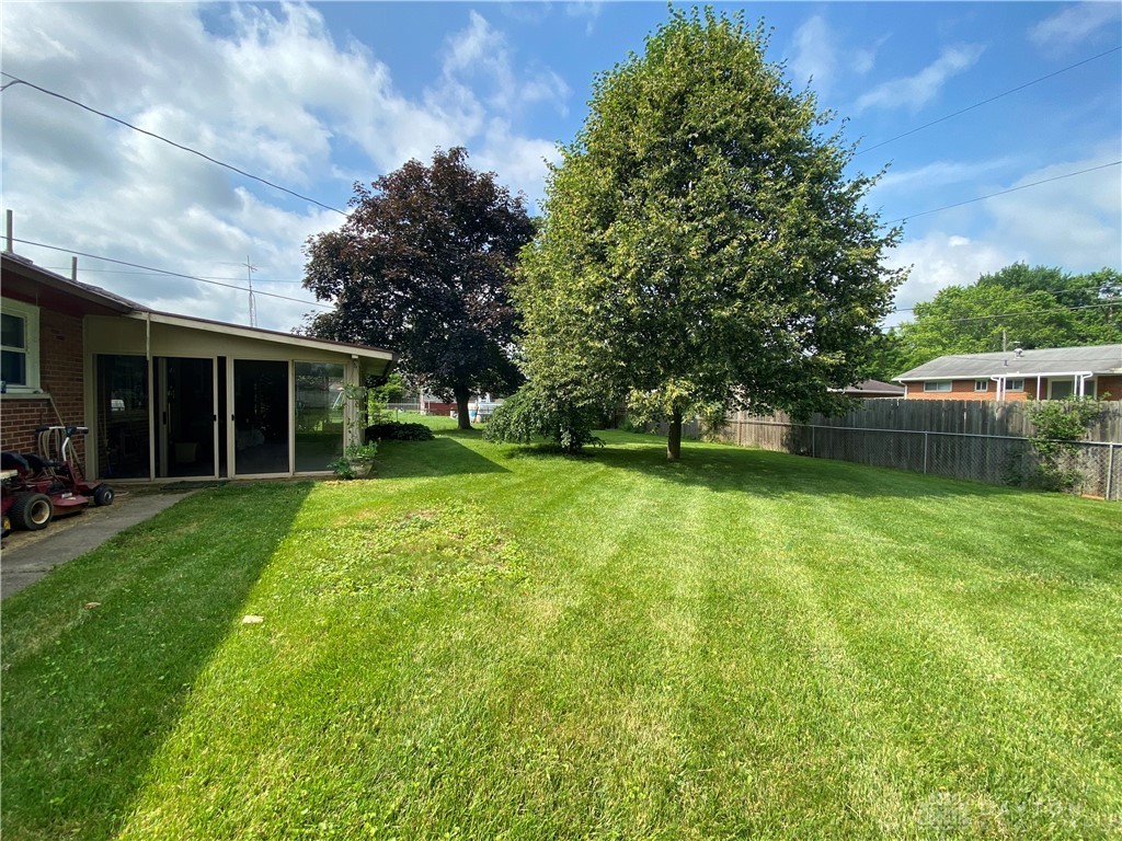 754 Gloucester Road Troy, OH 45373 - Photo 17 of 23 Gallery Image 17