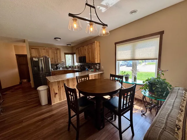$245,000 | 435 Maplewood Ct Isle, Isle, MN 56342