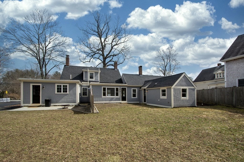 1126 Main Street Hanover, MA 02339 - Photo 3 of 41 Gallery Image 3