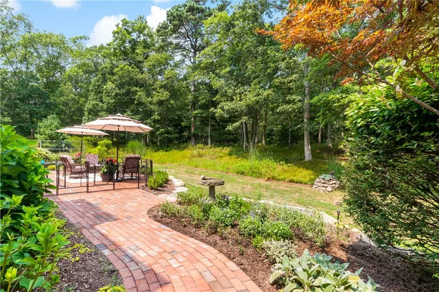 $1,499,000 | 183 Gravelly Hill Road, South Kingstown, RI 02879