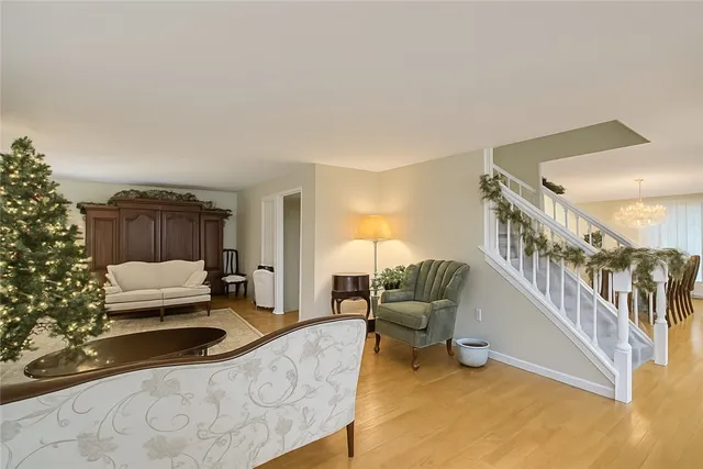 $1,499,000 | 183 Gravelly Hill Road, South Kingstown, RI 02879