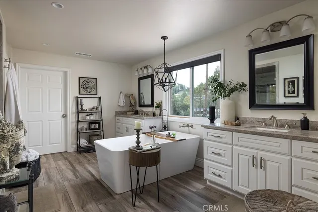 $5,095,000 | 2121 Valhalla Drive, North Tustin, CA 92705