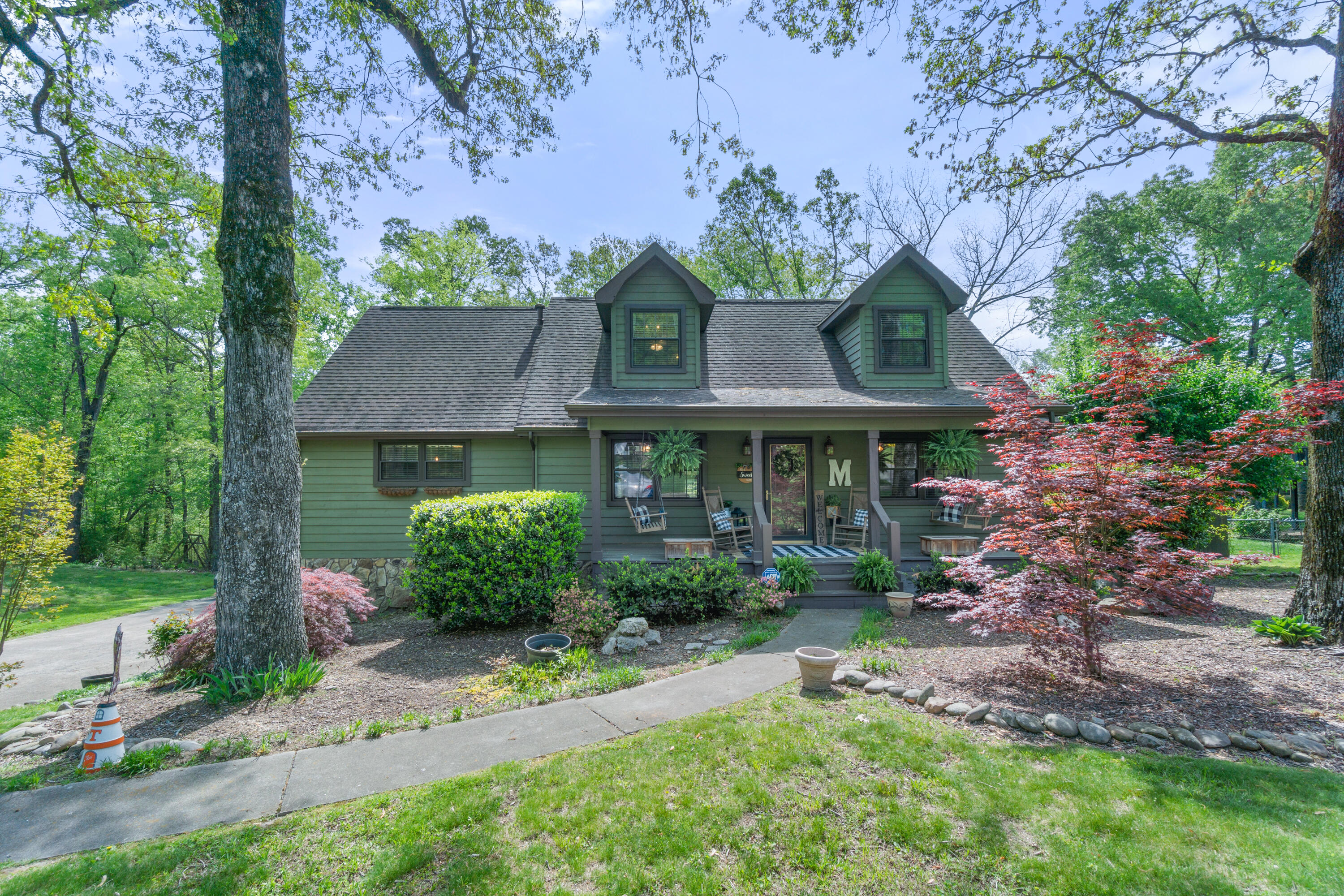 2406 Daugherty Lane Chattanooga, TN 37421 - Photo 1 of 49 Front