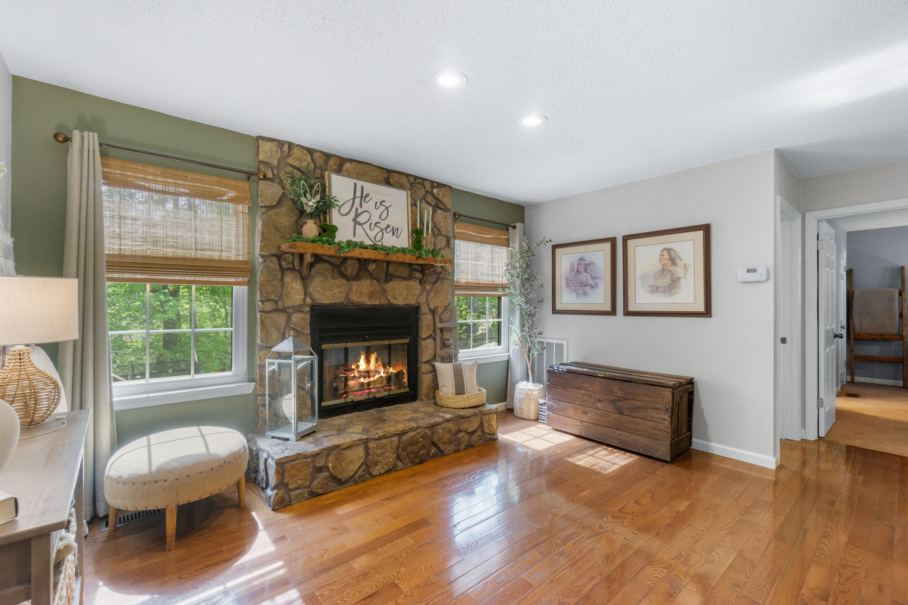 2406 Daugherty Lane Chattanooga, TN 37421 - Photo 11 of 49 Family Room