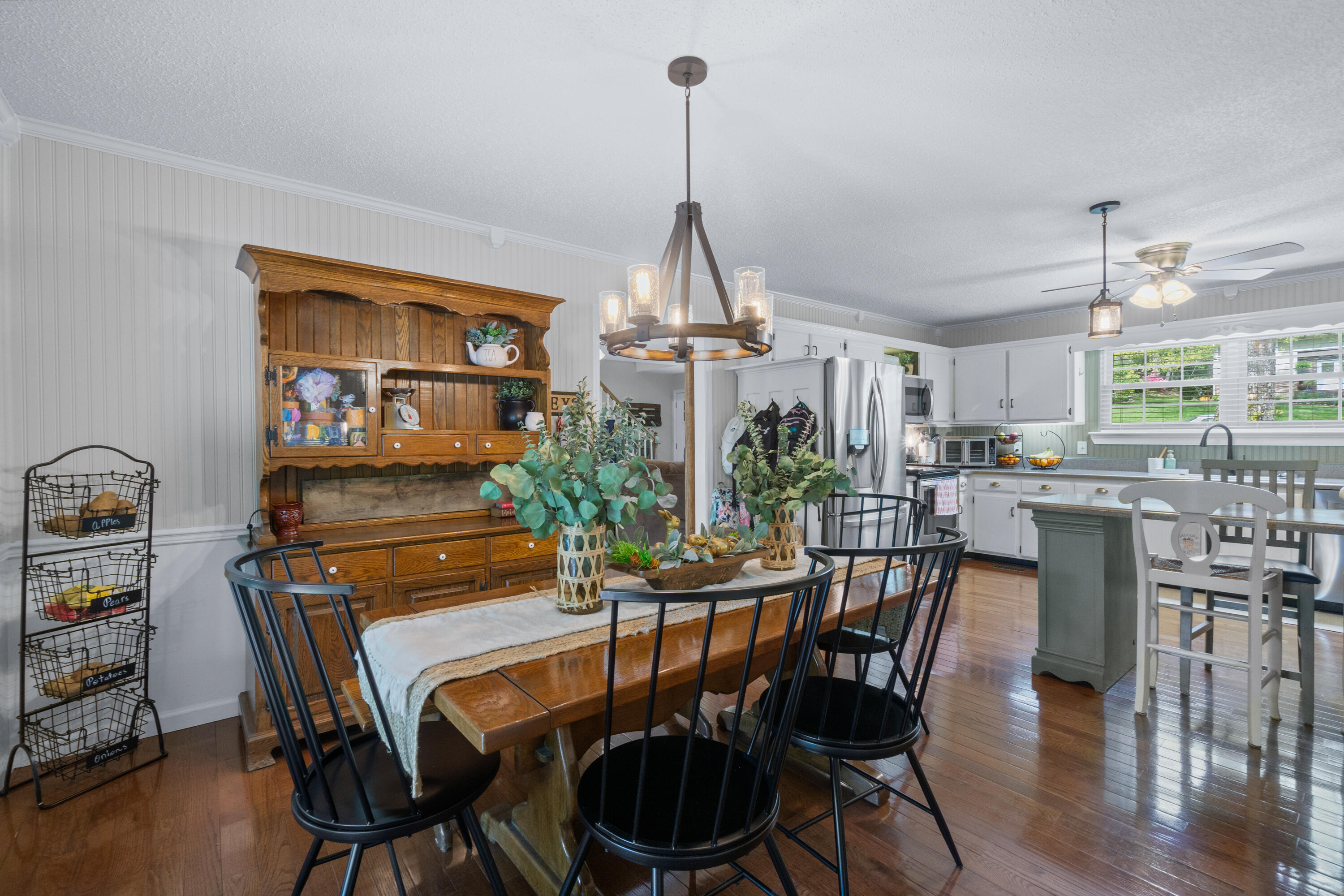 2406 Daugherty Lane Chattanooga, TN 37421 - Photo 15 of 49 Dining Room