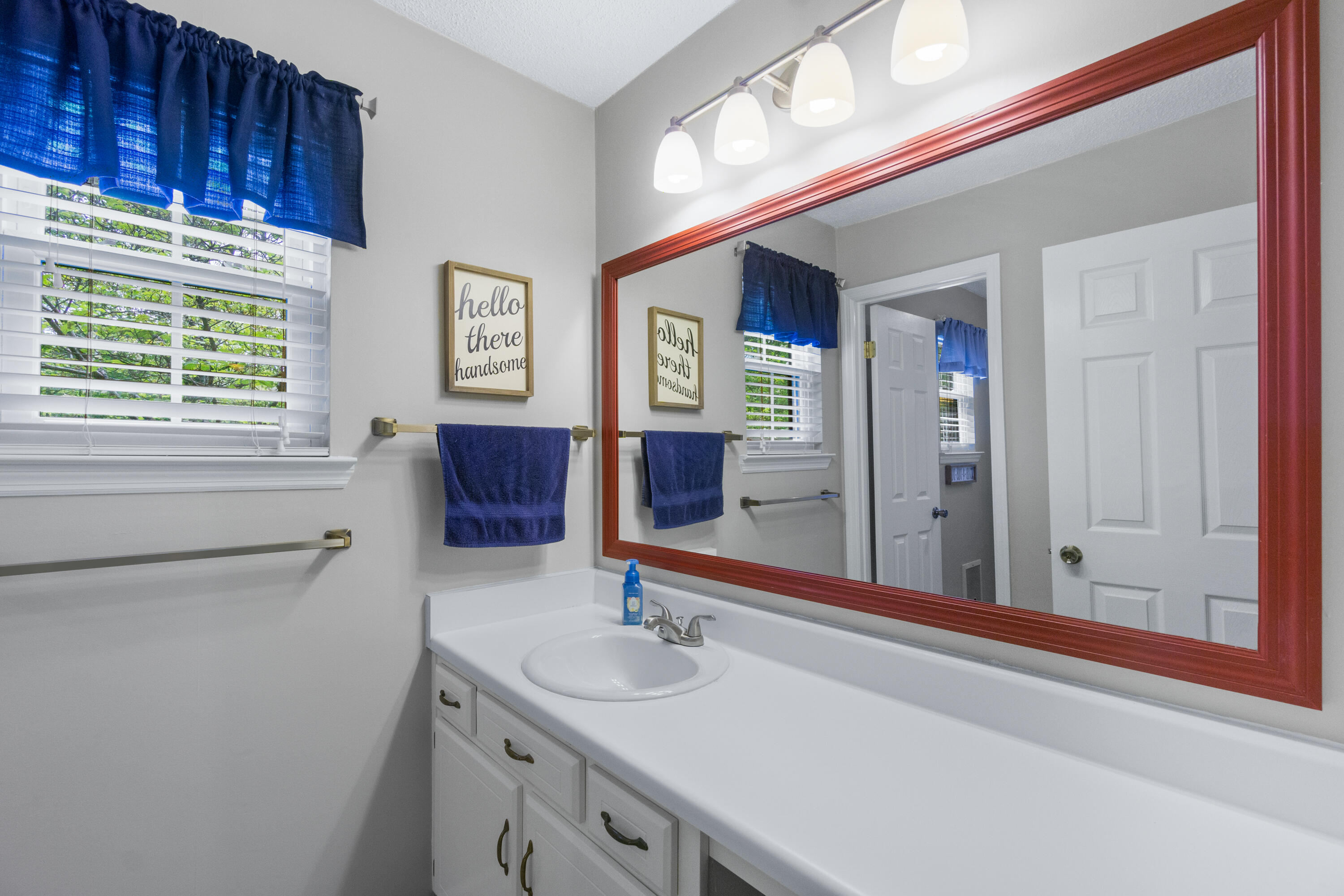 2406 Daugherty Lane Chattanooga, TN 37421 - Photo 32 of 49 Upstairs Hall Bath