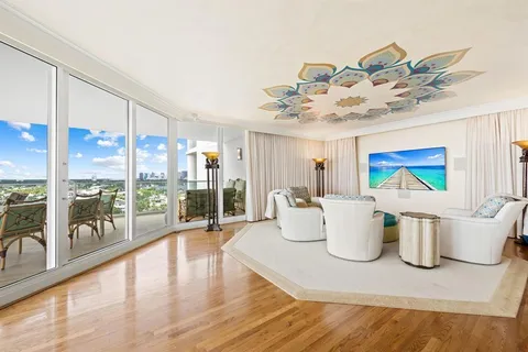 $2,795,000 | 3055 Harbor Drive, Unit 1603, Fort Lauderdale, FL 33316