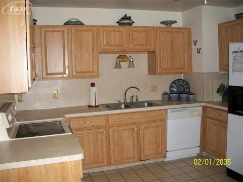 5561 Copley Square Road Grand Blanc, MI 48439 - Photo 3 of 16 20217192-2.JPG