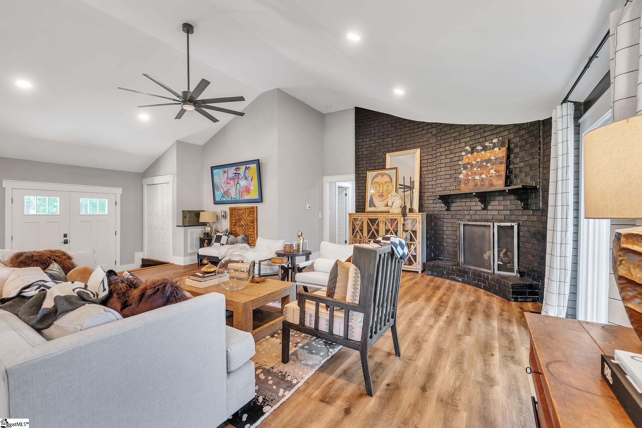 572 Zion Church Road Easley, SC 29642 - Photo 7 of 28 Gallery Image 7
