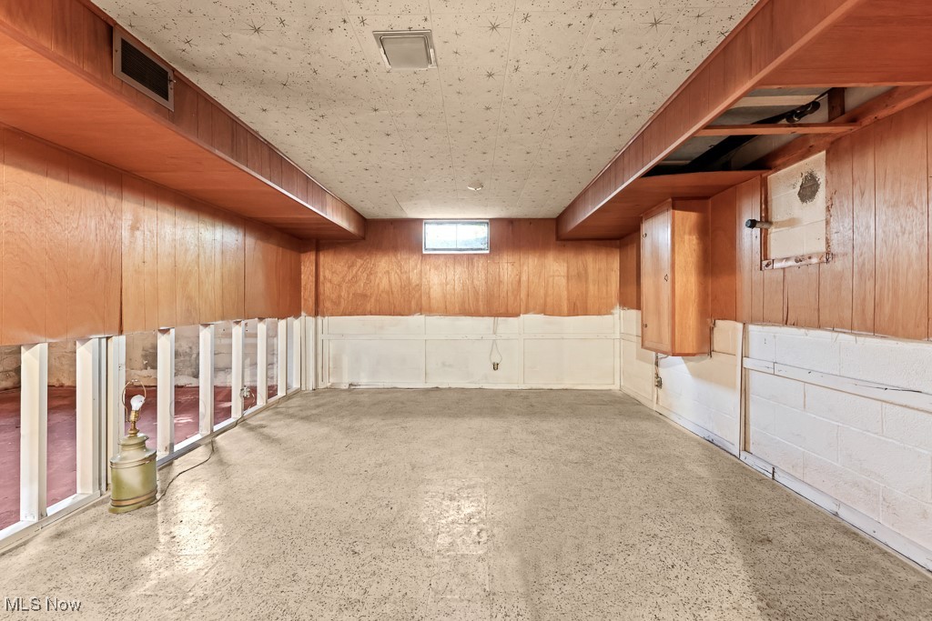 1086 Roseland Road Alliance, OH 44601 - Photo 25 of 40 Gallery Image 25