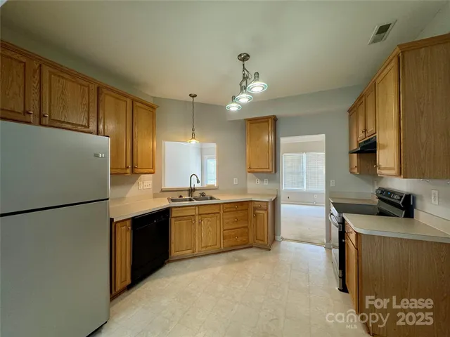 $1,900 | 316 Langhorne Drive, Mount Holly, NC 28120