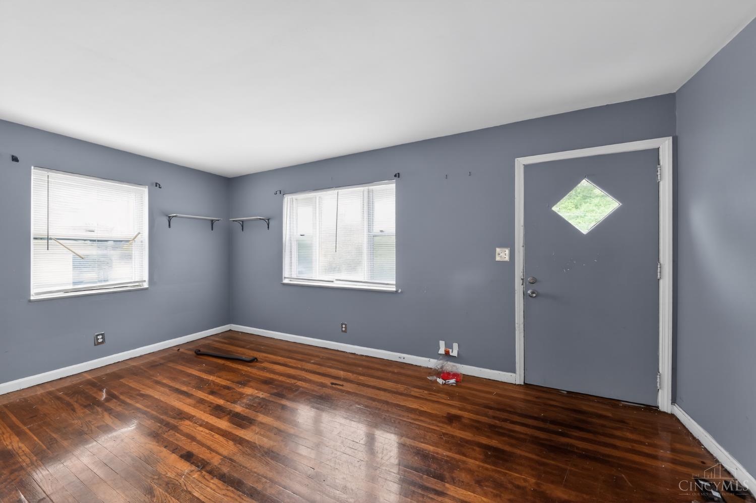 218 Ridgeway Road Cincinnati, OH 45216 - Photo 9 of 30
