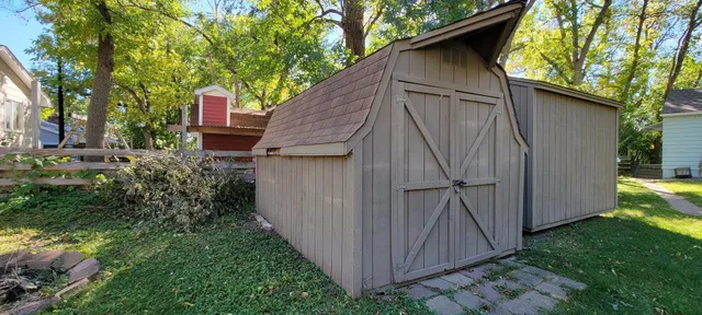 $1,495 | 2335 Hemlock Lane North, Plymouth, MN 55441