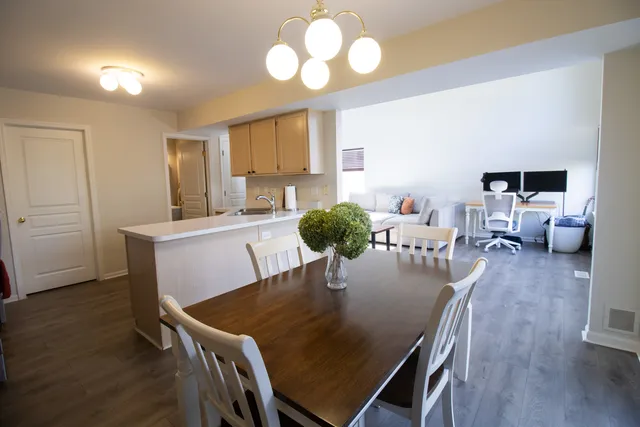 $322,900 | 1223 Summersweet Lane, Bartlett, IL 60103