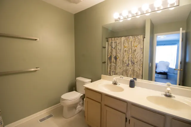 $322,900 | 1223 Summersweet Lane, Bartlett, IL 60103