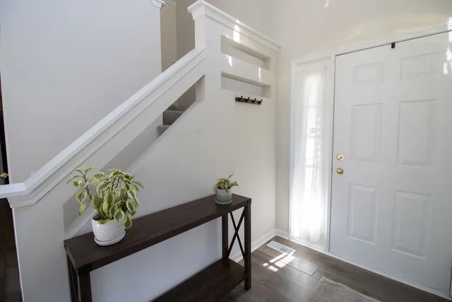 $322,900 | 1223 Summersweet Lane, Bartlett, IL 60103