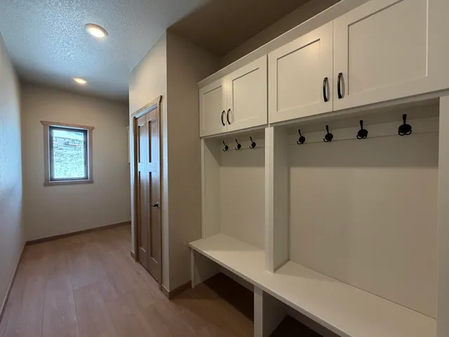 $499,900 | 4080 Brook Elizabeth Drive, Onalaska, WI 54650