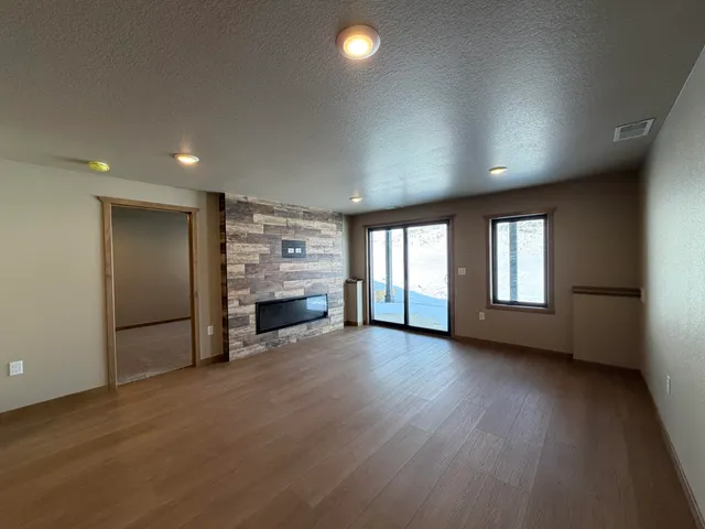 $499,900 | 4080 Brook Elizabeth Drive, Onalaska, WI 54650