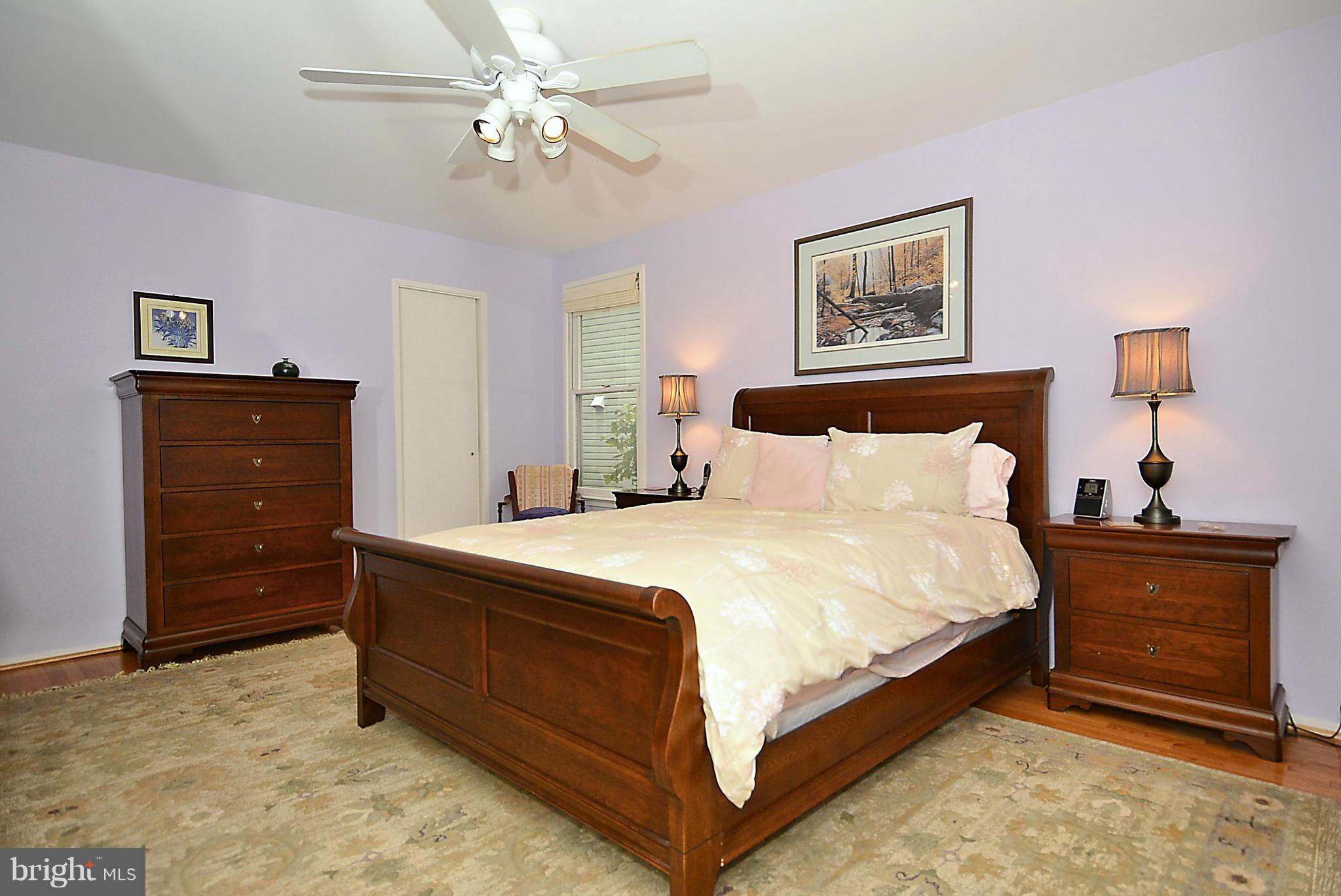 10040 Pratt Place Silver Spring, MD 20910 - Photo 19 of 26 Bedroom (Master)