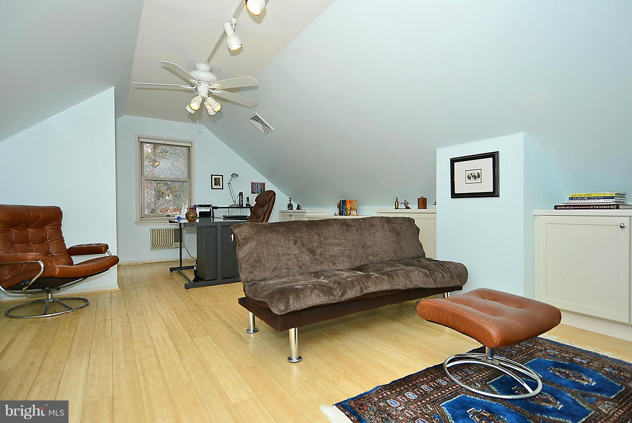 10040 Pratt Place Silver Spring, MD 20910 - Photo 10 of 26 Third Bedroom Loft