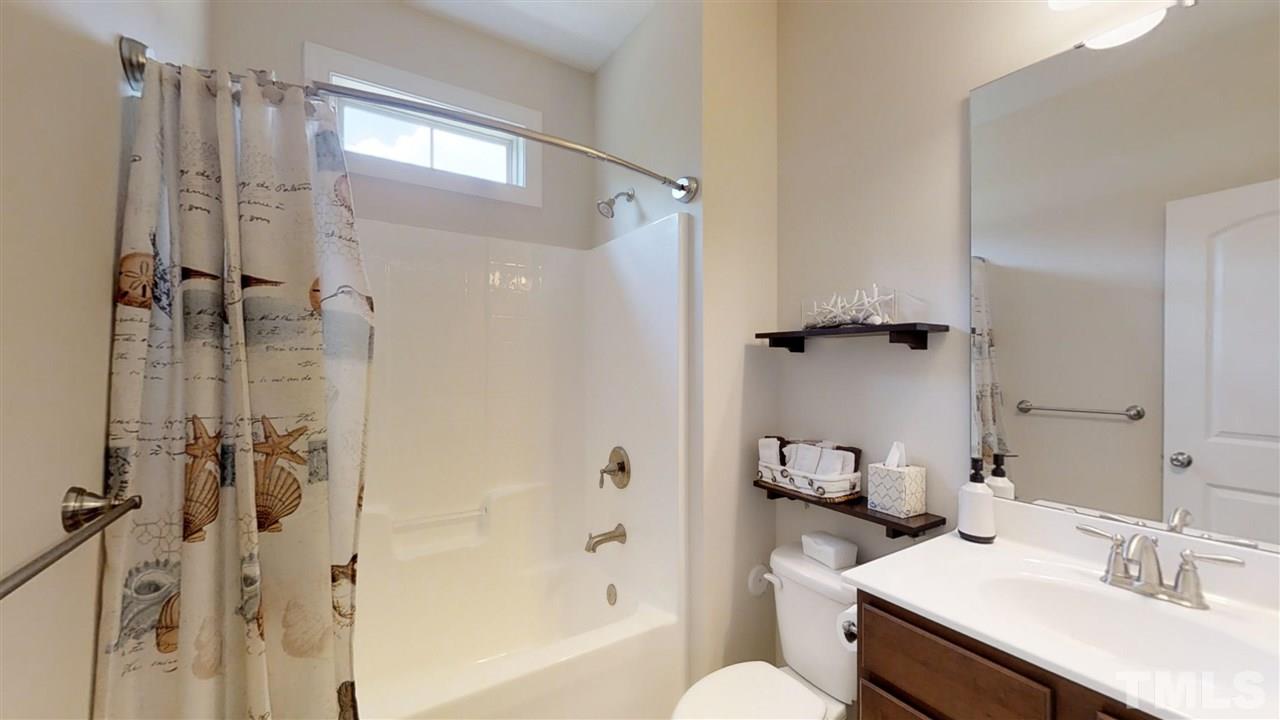 3500 Bloomfield Way Raleigh, NC 27616 - Photo 10 of 24