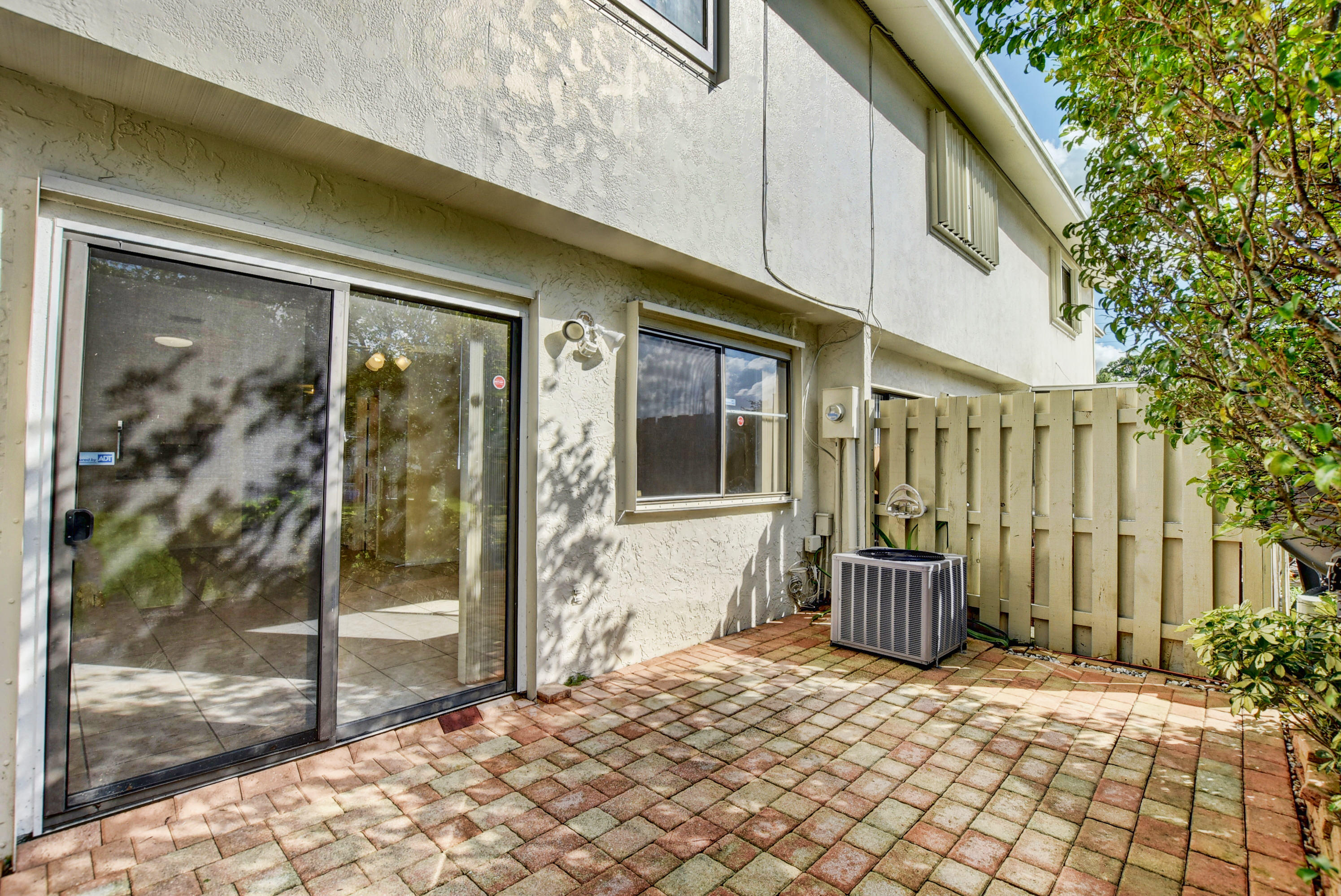 3603 Inlet Circle Greenacres, FL 33463 - Photo 28 of 34