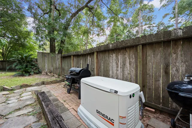 $760,000 | 83 Woodhaven Wood Drive, The Woodlands, TX 77380