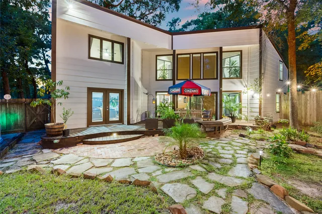 $760,000 | 83 Woodhaven Wood Drive, The Woodlands, TX 77380