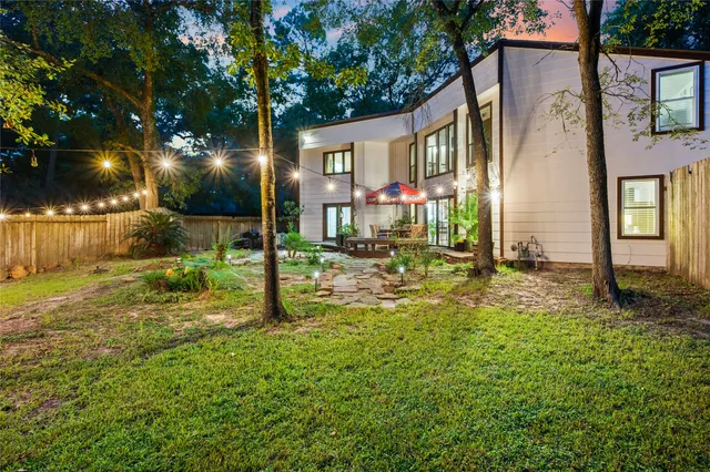 $760,000 | 83 Woodhaven Wood Drive, The Woodlands, TX 77380