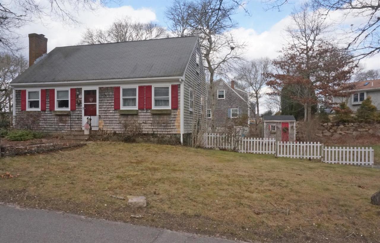 10 Wabenaki Road Pocasset, MA 02559 - Photo 1 of 28 Primary Photo