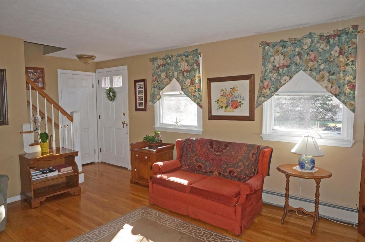 10 Wabenaki Road Pocasset, MA 02559 - Photo 10 of 28 Additional Photo